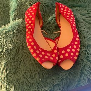 Cute canvas pink and white Polk-a-dot flats with peep toes and cut-out arch